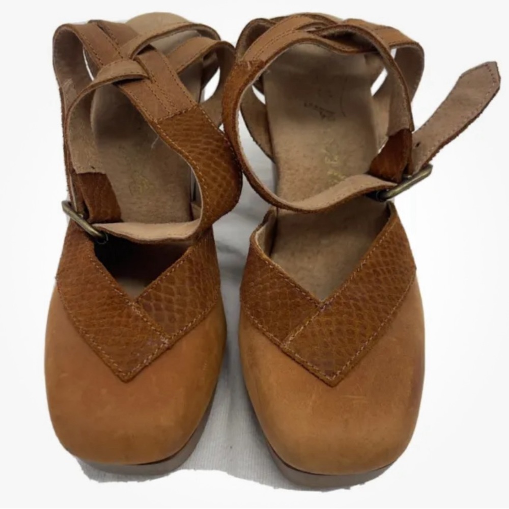 Free People Clogs